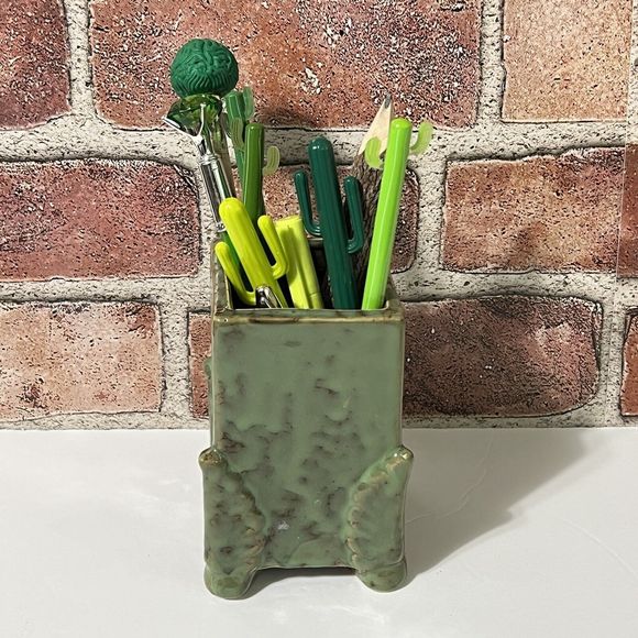 VINTAGE Ceramic Footed Bud Vase Pencil Holder Wabi Sabi Green Glossy Glaze - Picture 11 of 11